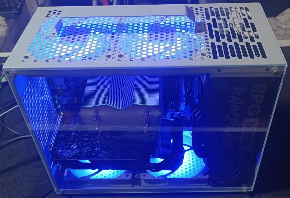 White SHARK Ryzen 5 GTX 1660 S Gaming PC - Image 2