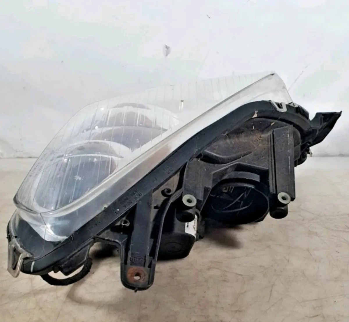 Astra Headlight - Passenger Side - Image 2