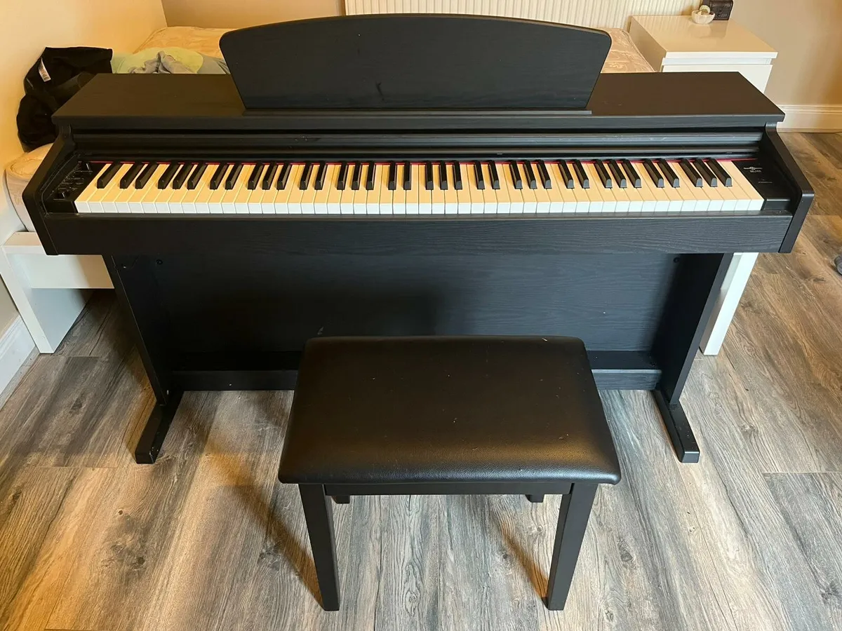 Digital piano - Image 1