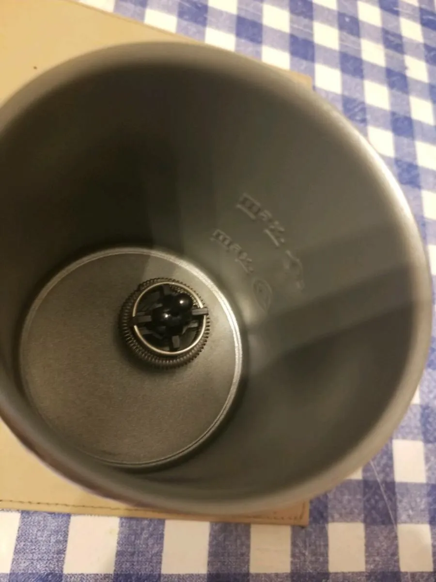 Nespresso Aerocchino 3 milk frother - Image 3