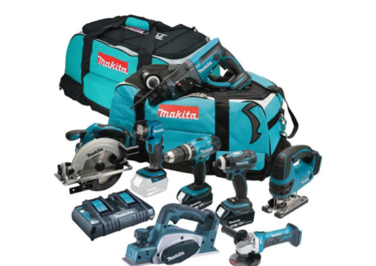 Makita 8 piece tool set - Image 1