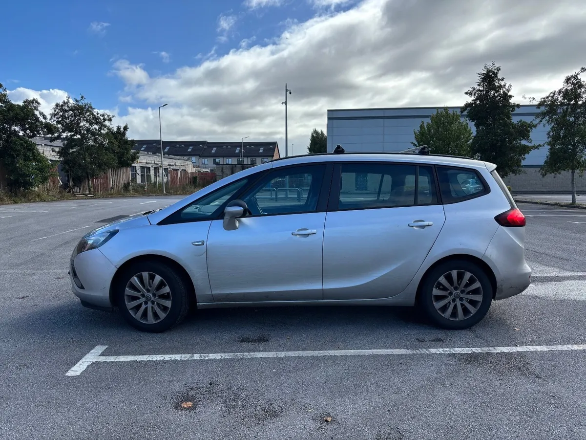 Opel Zafira 2016 - Image 3