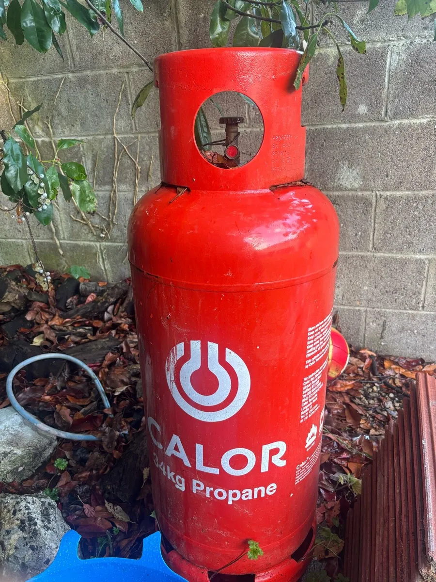 34 kg gas bottle
