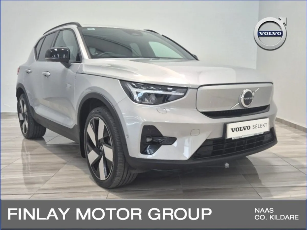 Volvo XC40 BEV 231hp Ultimate  Pan Roof Heated Se - Image 1