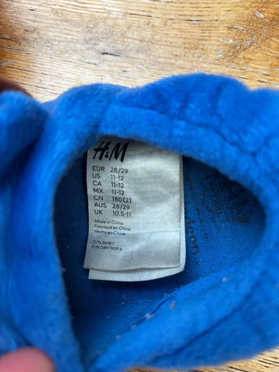 Kids Slippers - Image 1