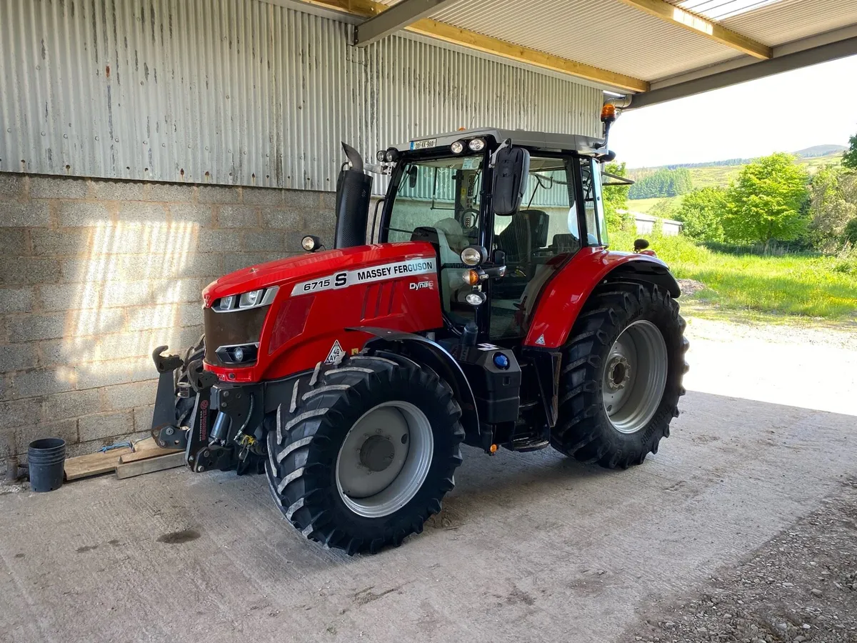 Massey Ferguson 6715S - Image 1