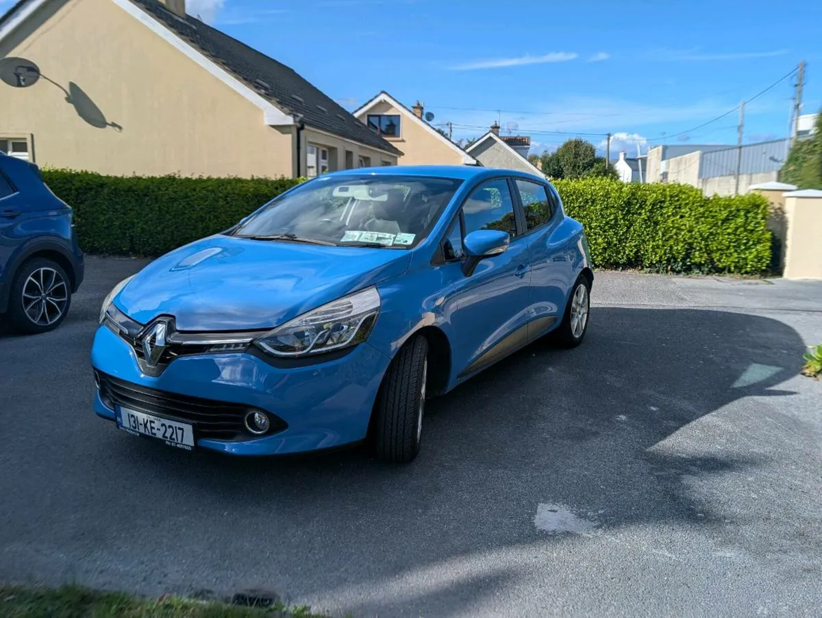 Renault Clio 2013 - fresh NCT and fully serviced - Image 2