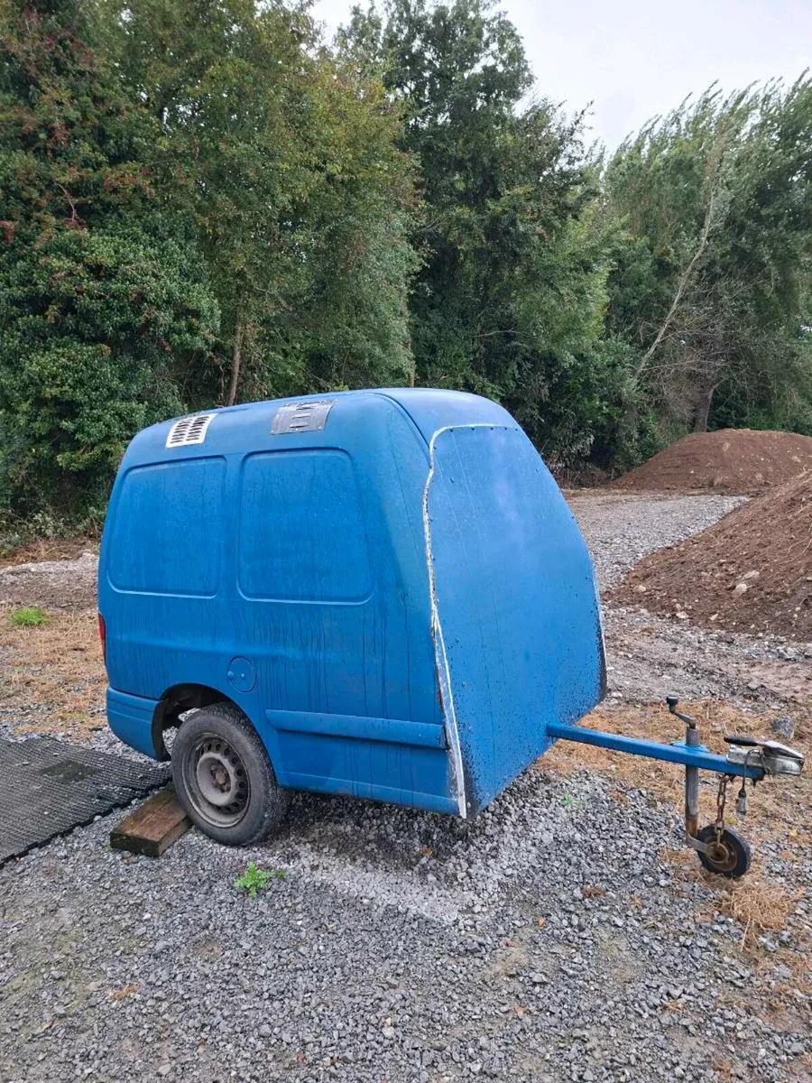 Dog trailer - Image 1