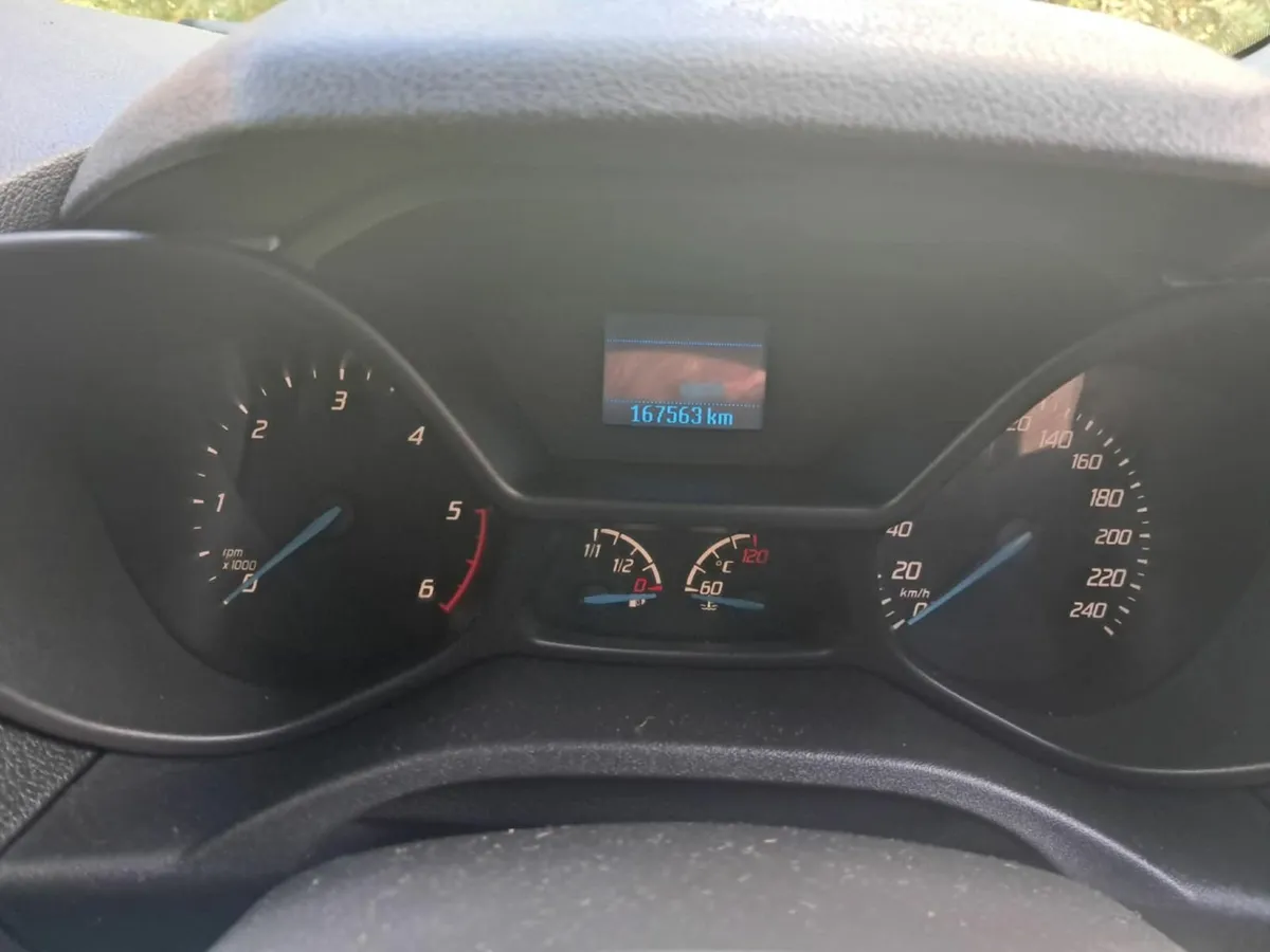 Ford Transit Connect 2016 - Image 2