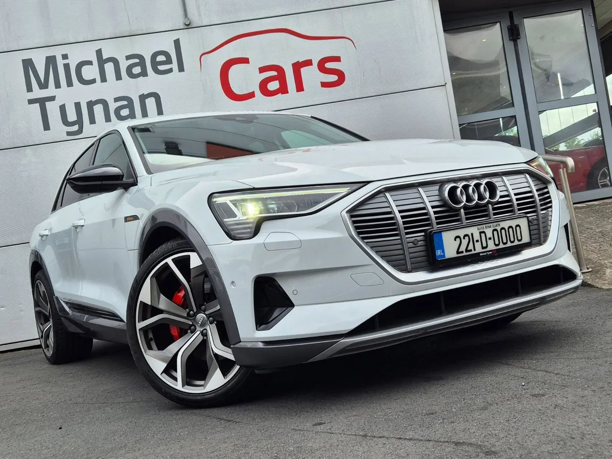 2022 Audi E-Tron 55 Quattro Black Edition Styling - Image 4