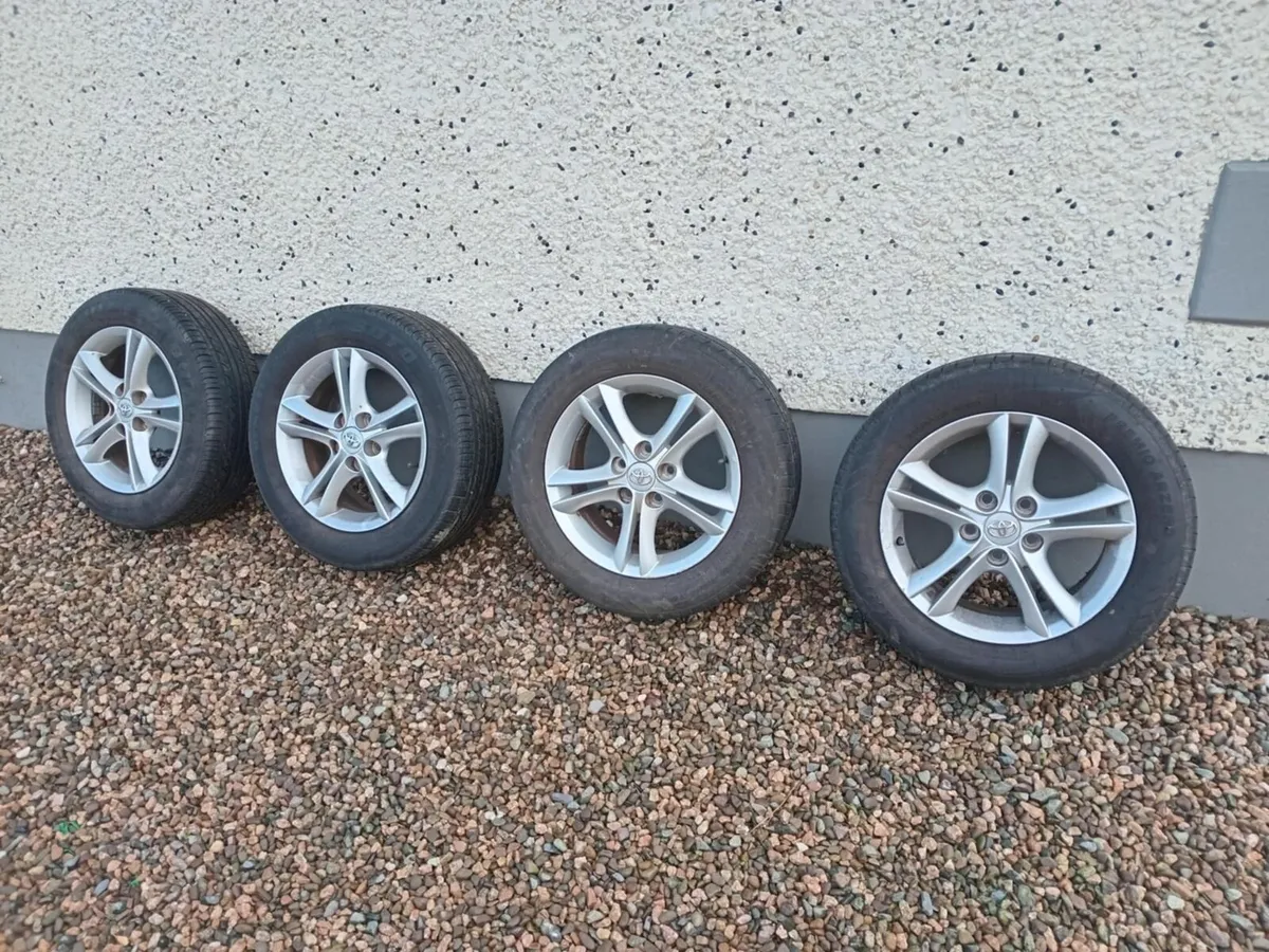 Toyota Avensis Alloy Wheels - Image 2