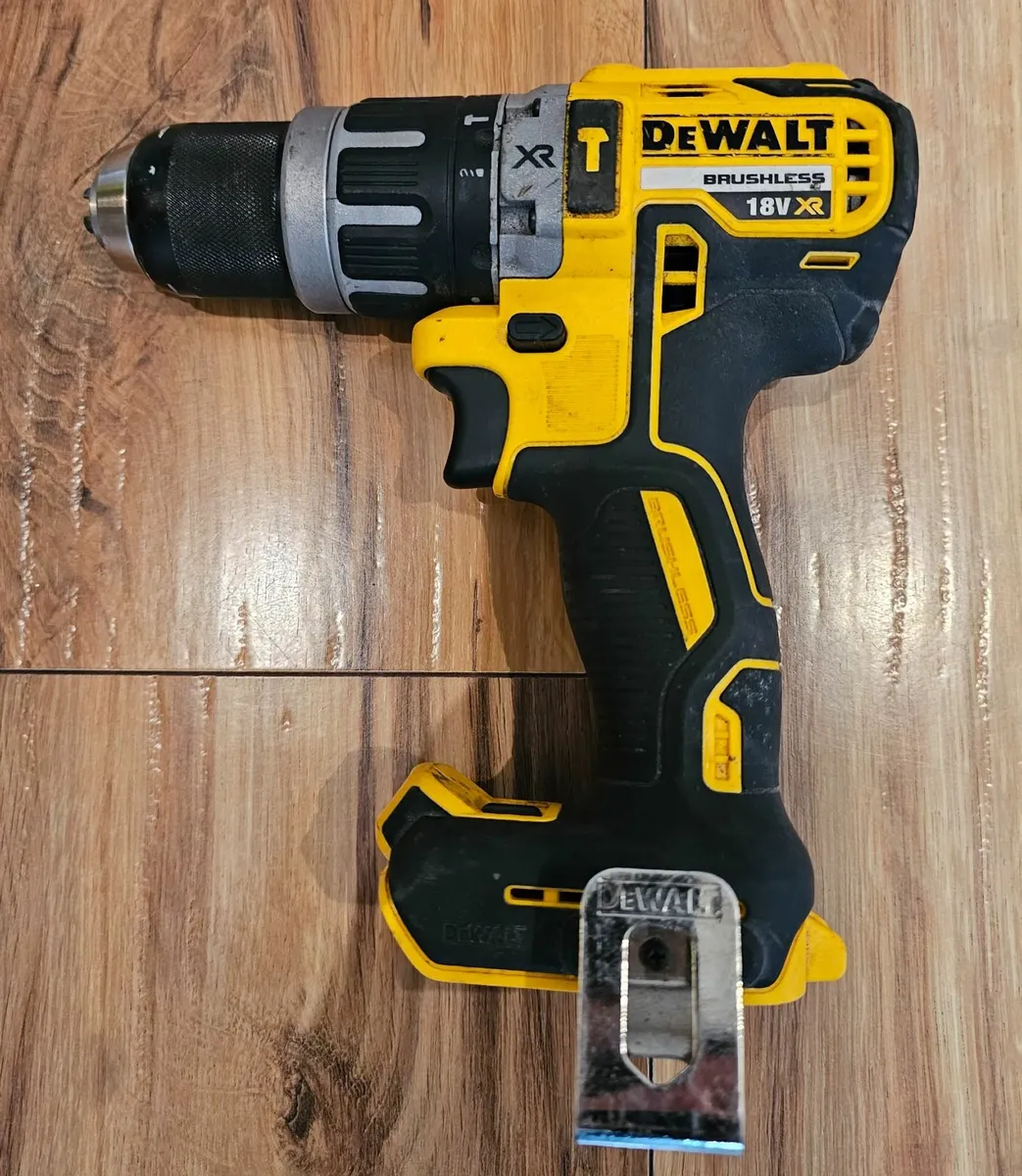Dewalt combi drill €80