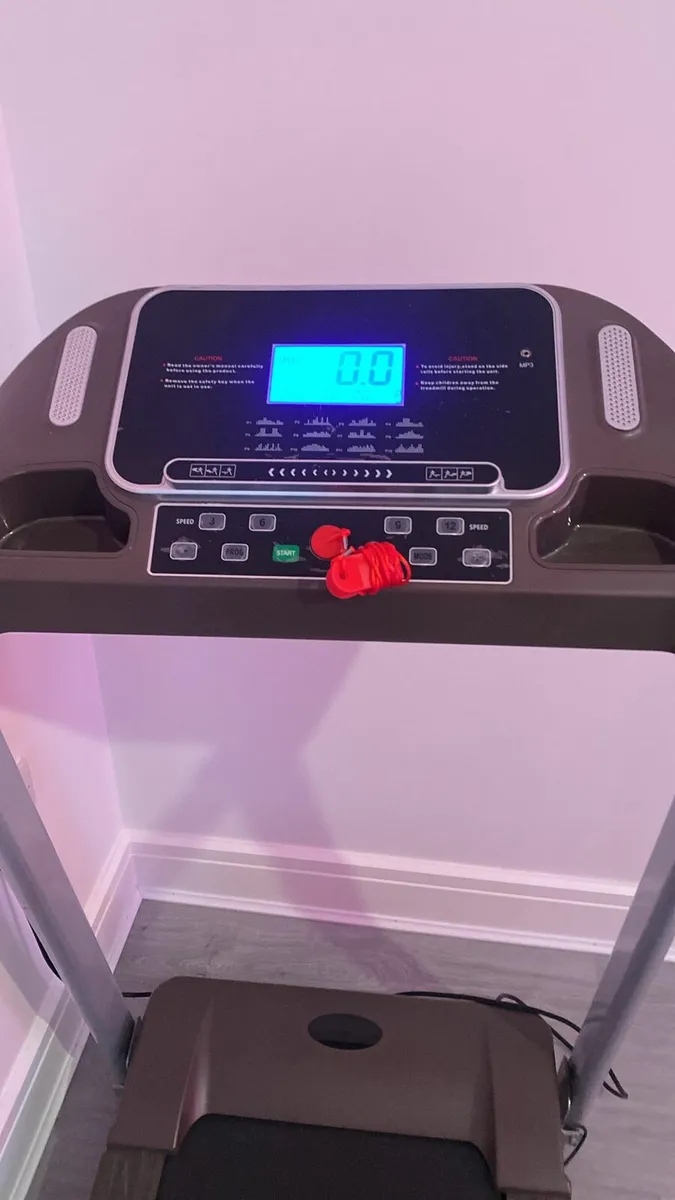 Treadmill - Image 3