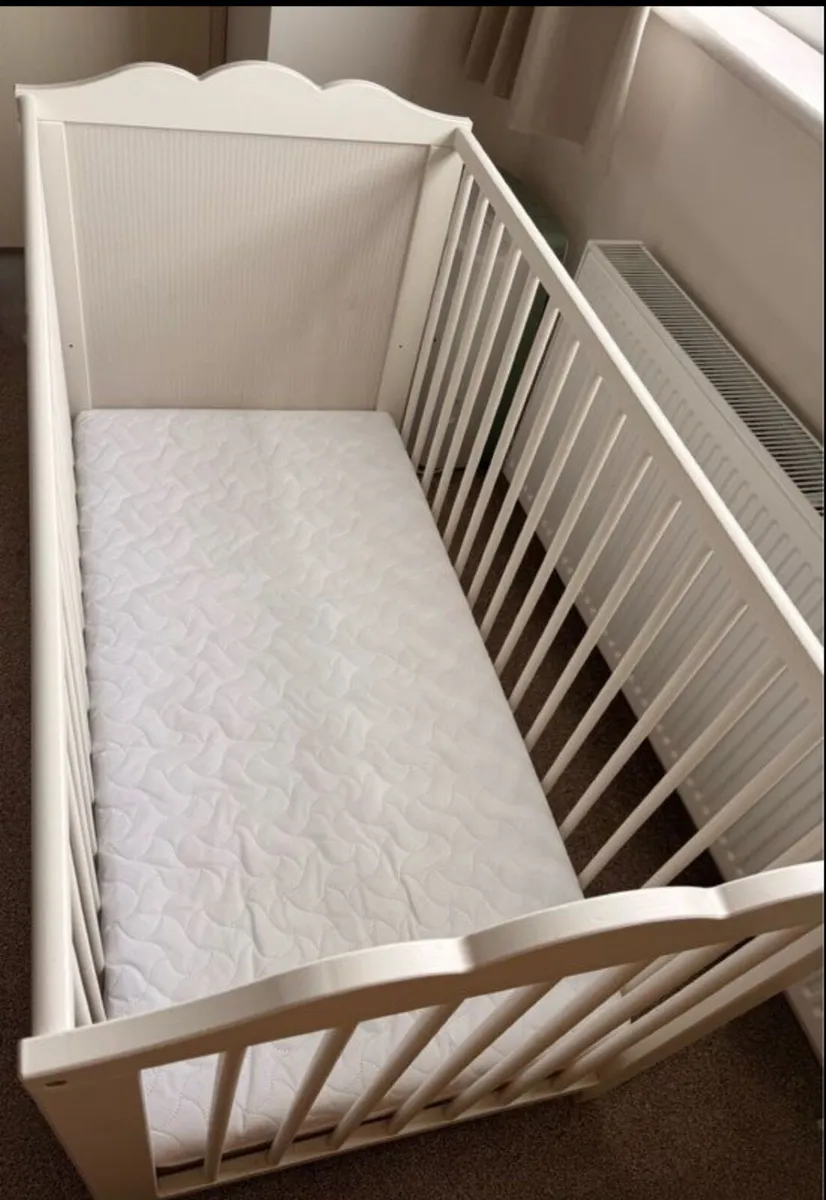 Cot - Image 3