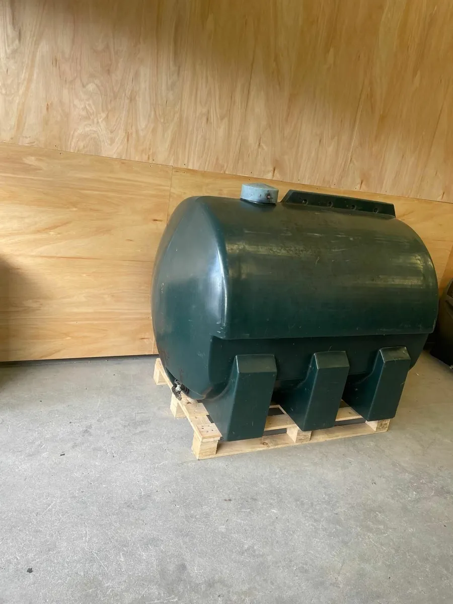 Oil Tank 1100 Litres