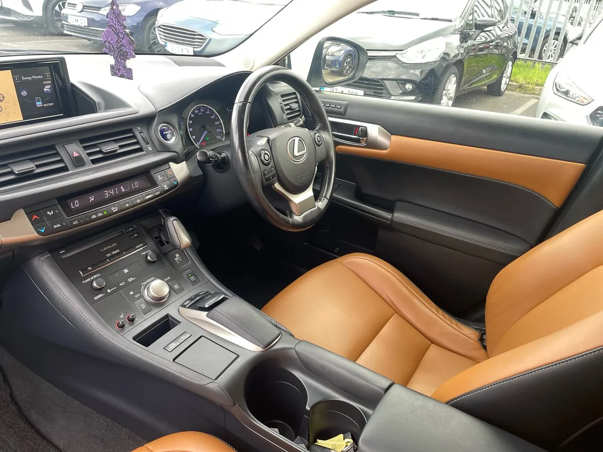 Lexus CT 200H ECO - Image 3