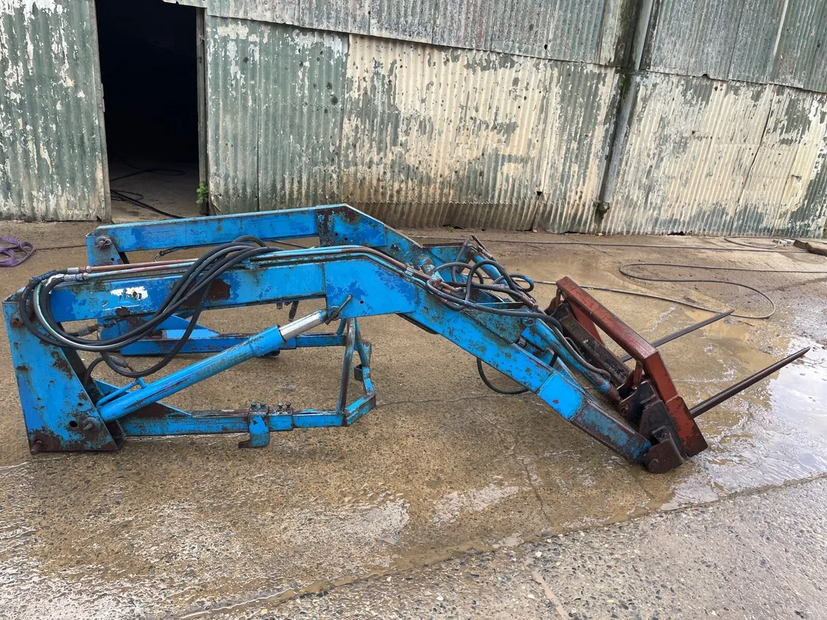 Tanco loader - Image 1