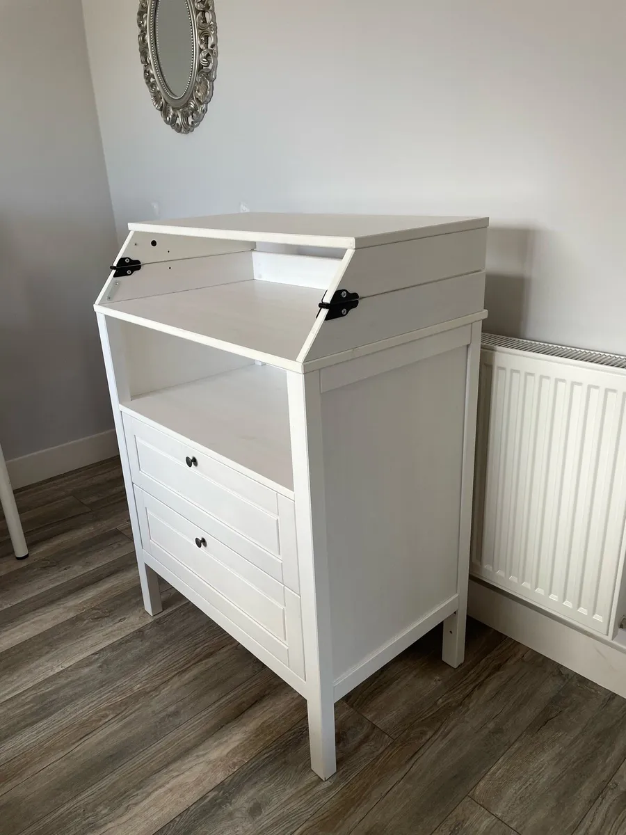 IKEA SUNDVIK Changing Table and Chest of Drawers - Image 2