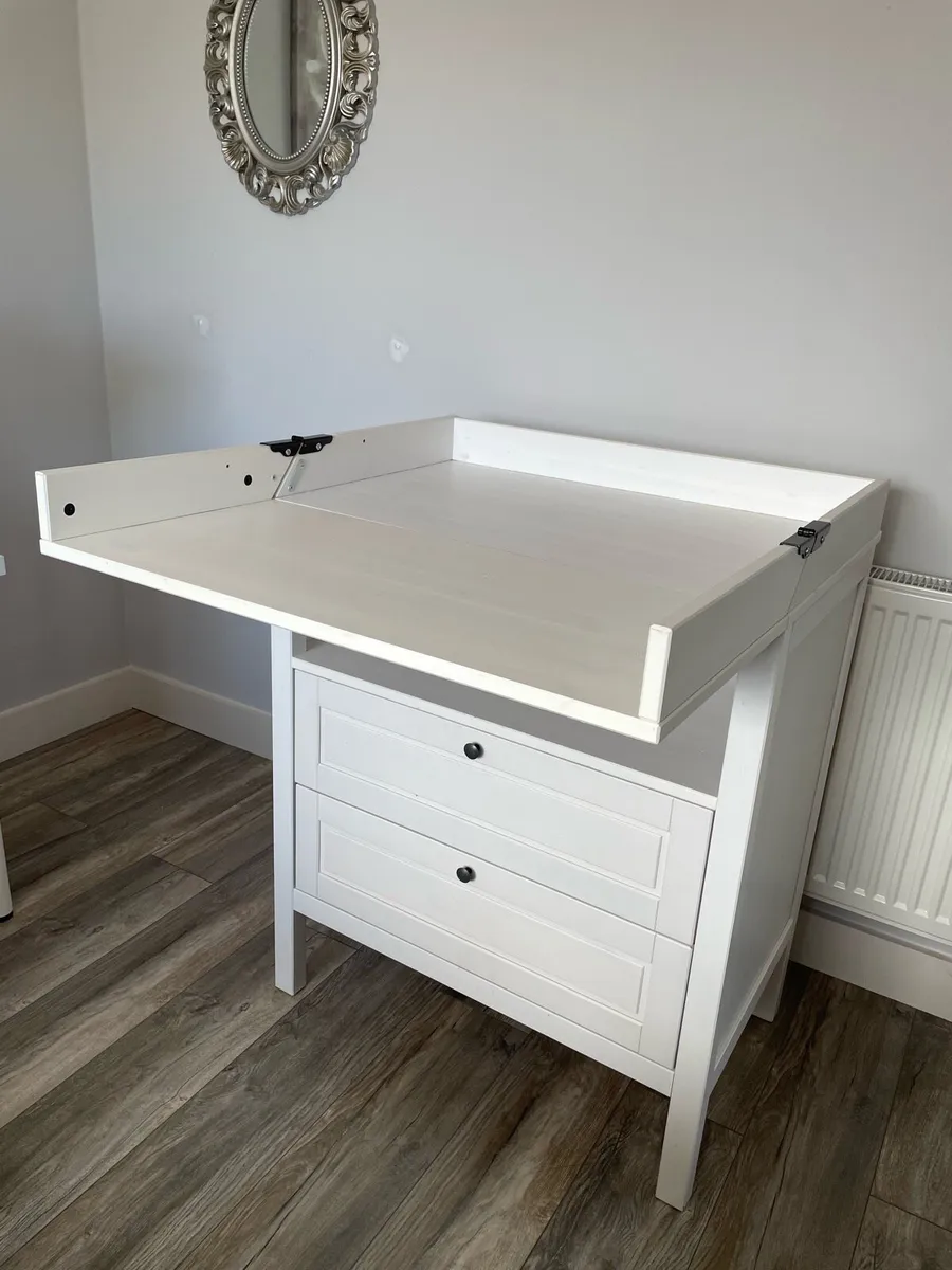 IKEA SUNDVIK Changing Table and Chest of Drawers - Image 3