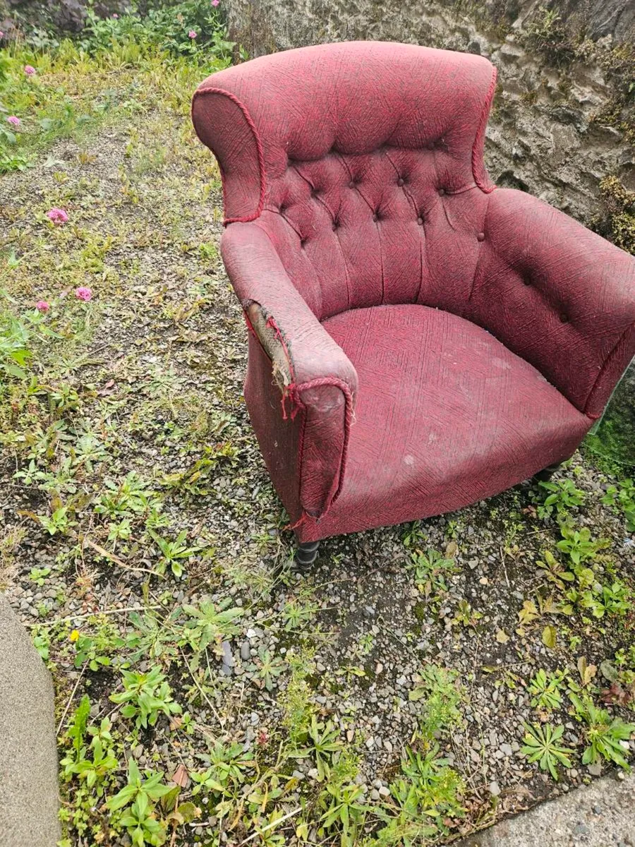 Vintage Antique Tub Chair - Image 3