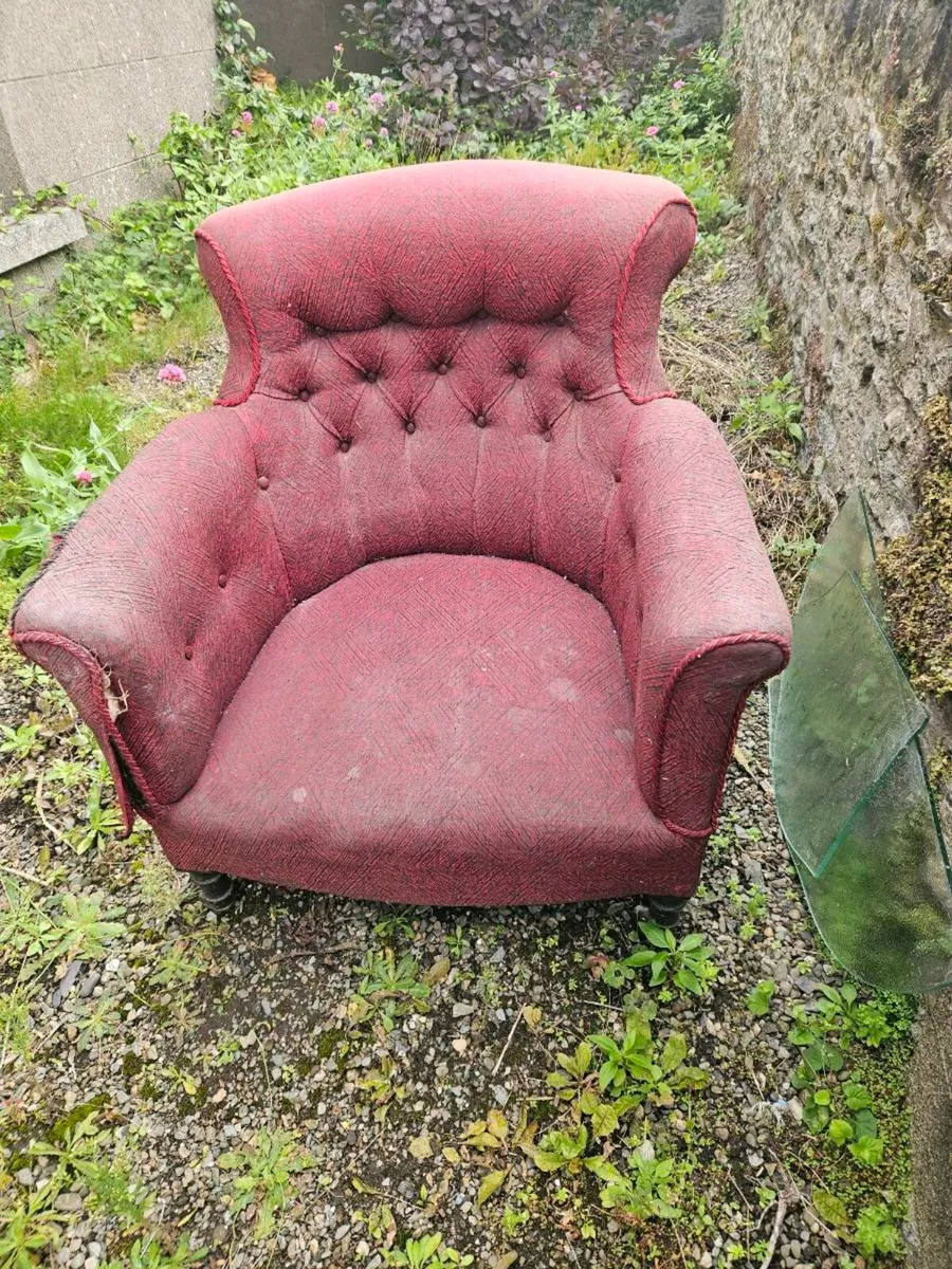 Vintage Antique Tub Chair - Image 4