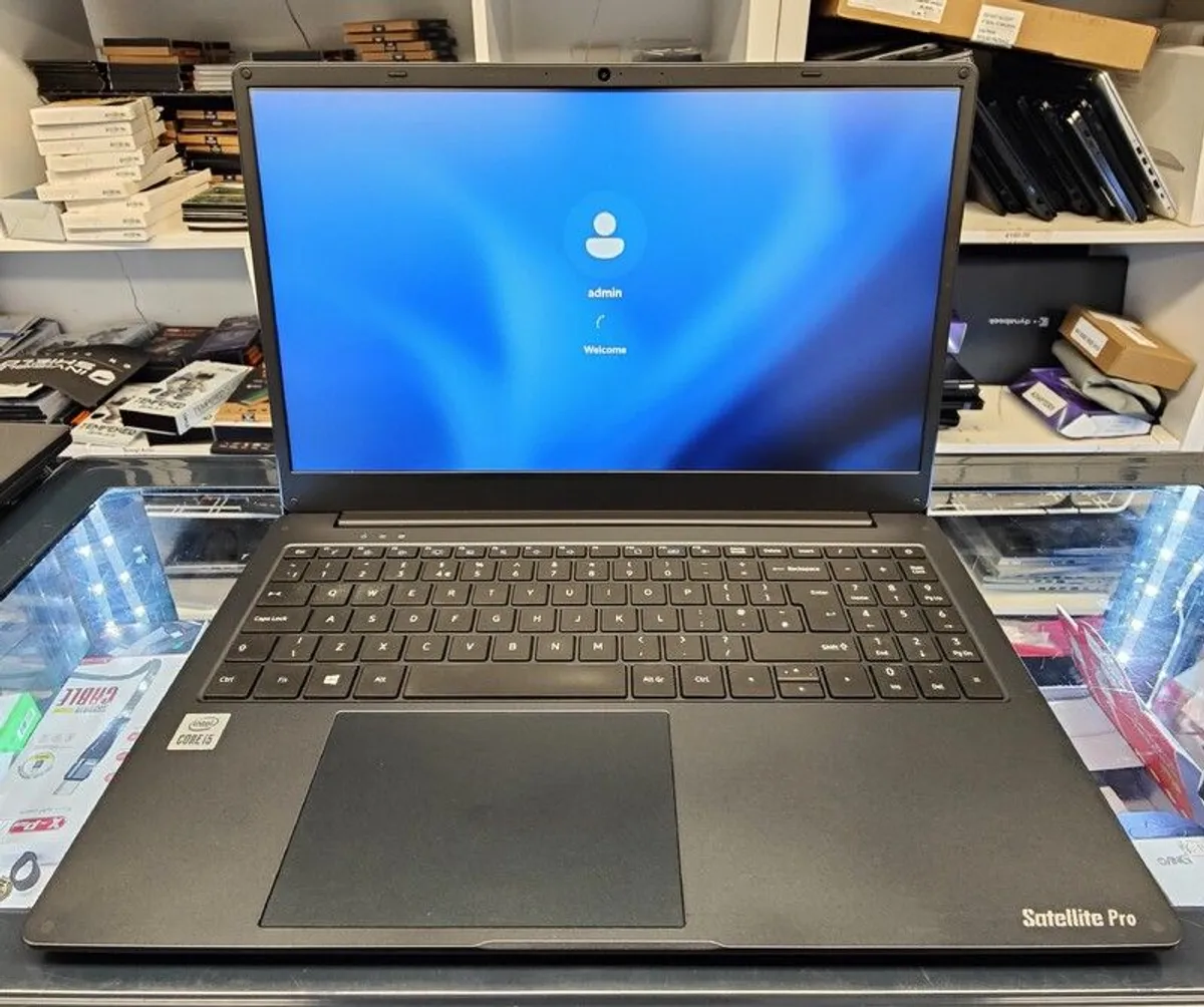 Toshiba Dynabook Satellite Pro C50-H-108 15" FHD i5-1035G1 (10th Gen) 8GB RAM 512GB SSD Windows 11 Pro - Image 1