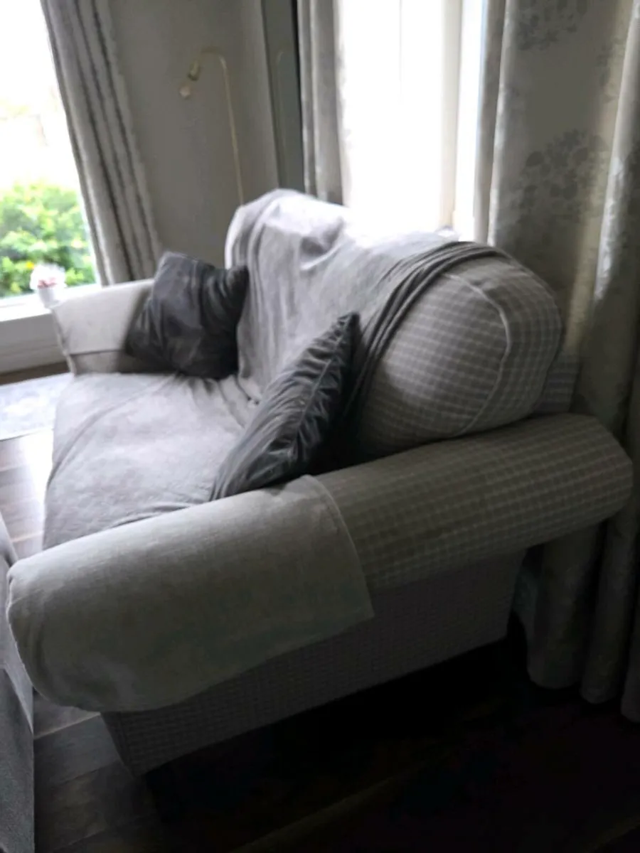 Sofa - Image 2