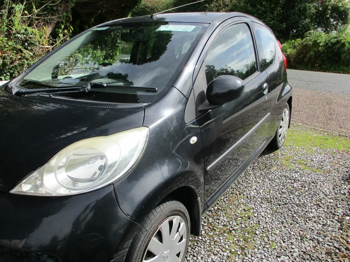 Peugeot 107 2006 - Image 2