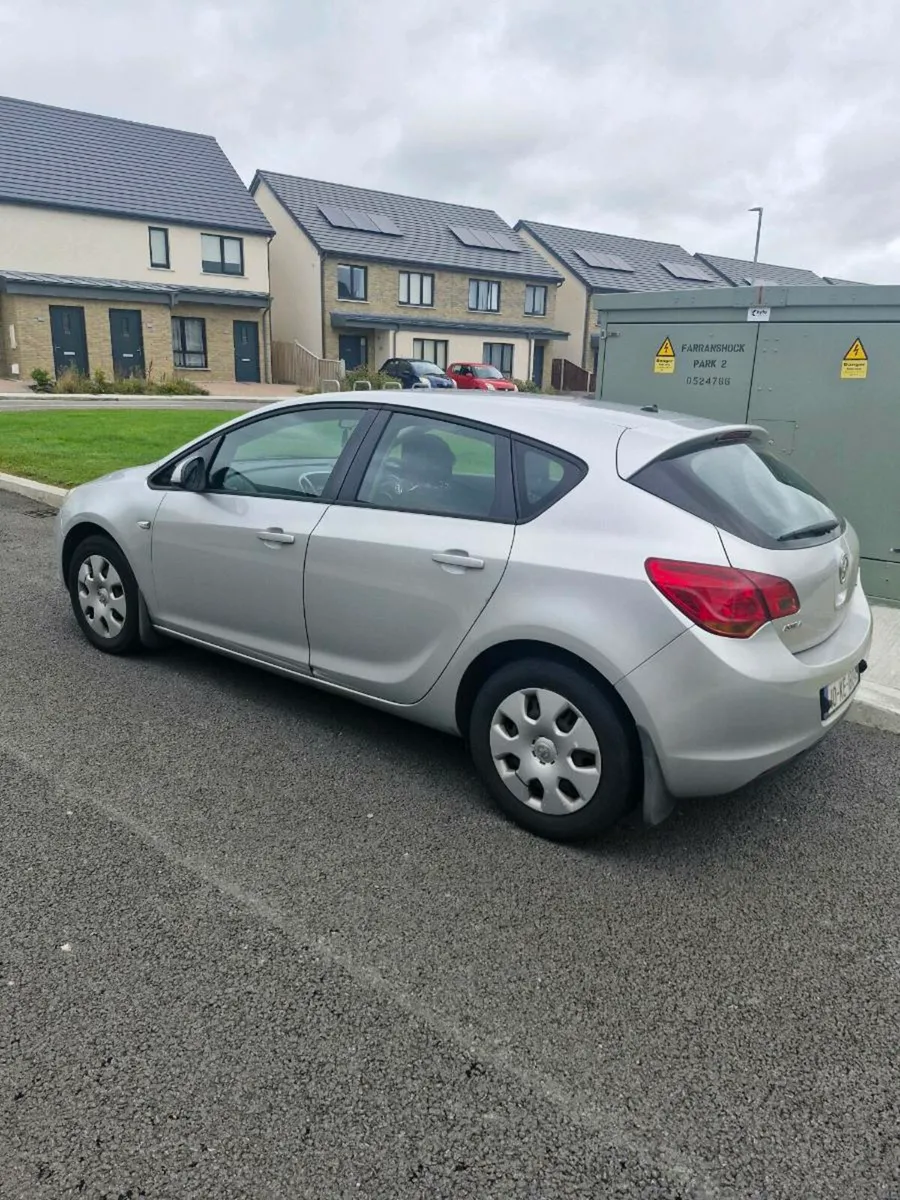 Vauxhall Astra 1.7 Diesel - Image 4