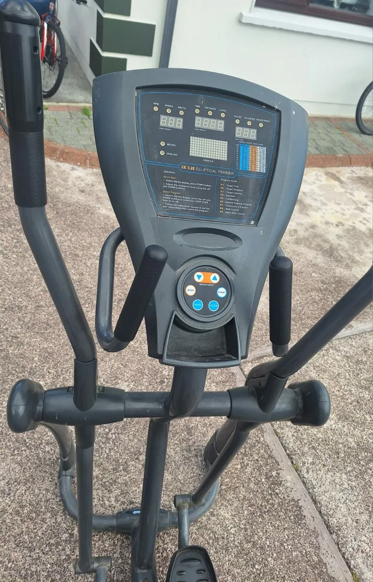 Elliptical Cross trainer - Image 2