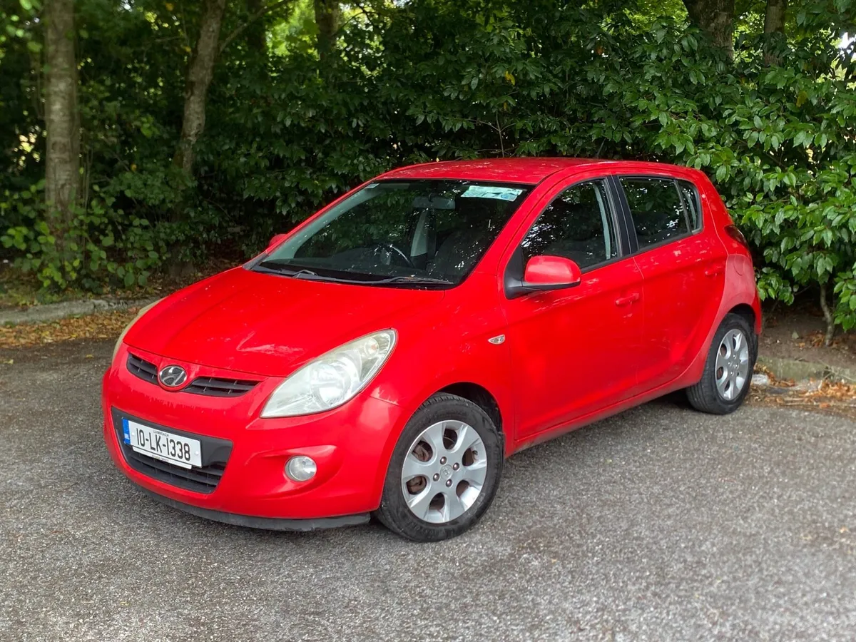 2010 HYUNDAI I20 NCT 03/26 169K - Image 1