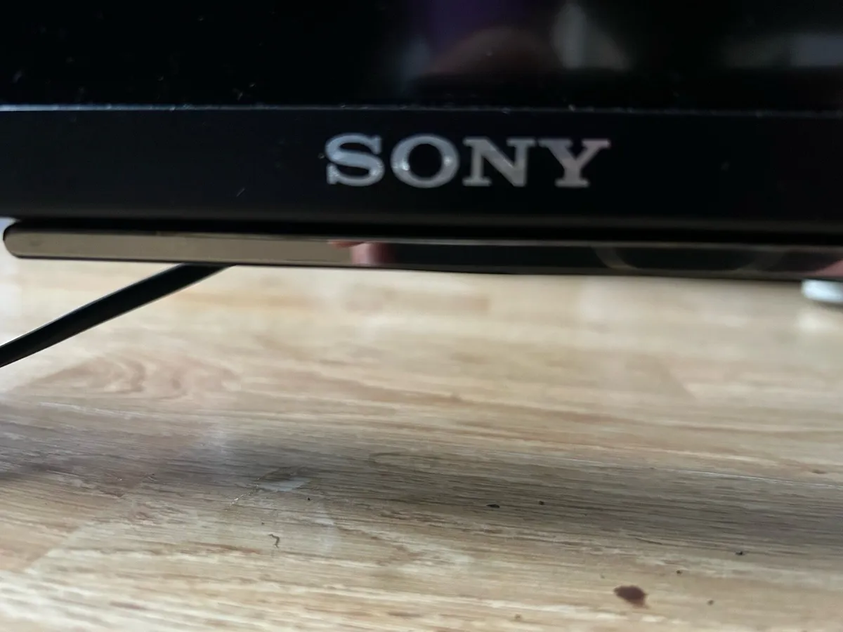 Sony smart tv 40inch - Image 2