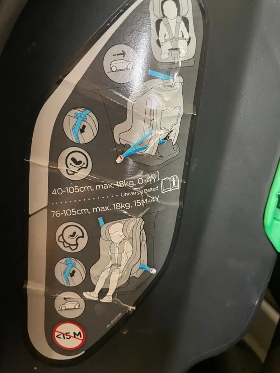 Child Car Seats - Image 2