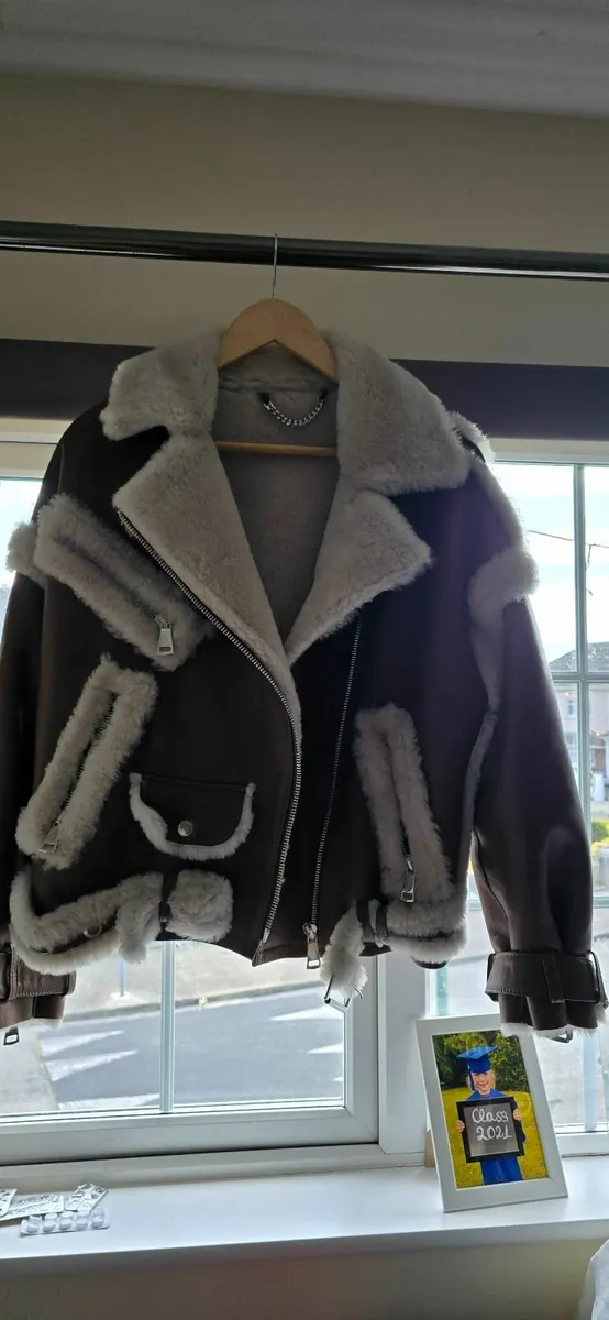 Clothes - Image 2