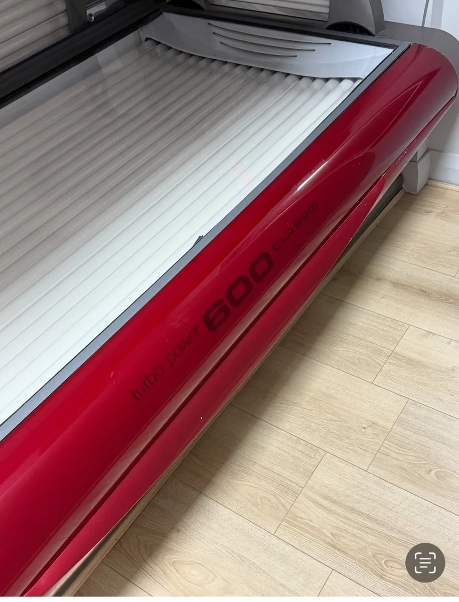 Lay down sunbed fully working - Image 2