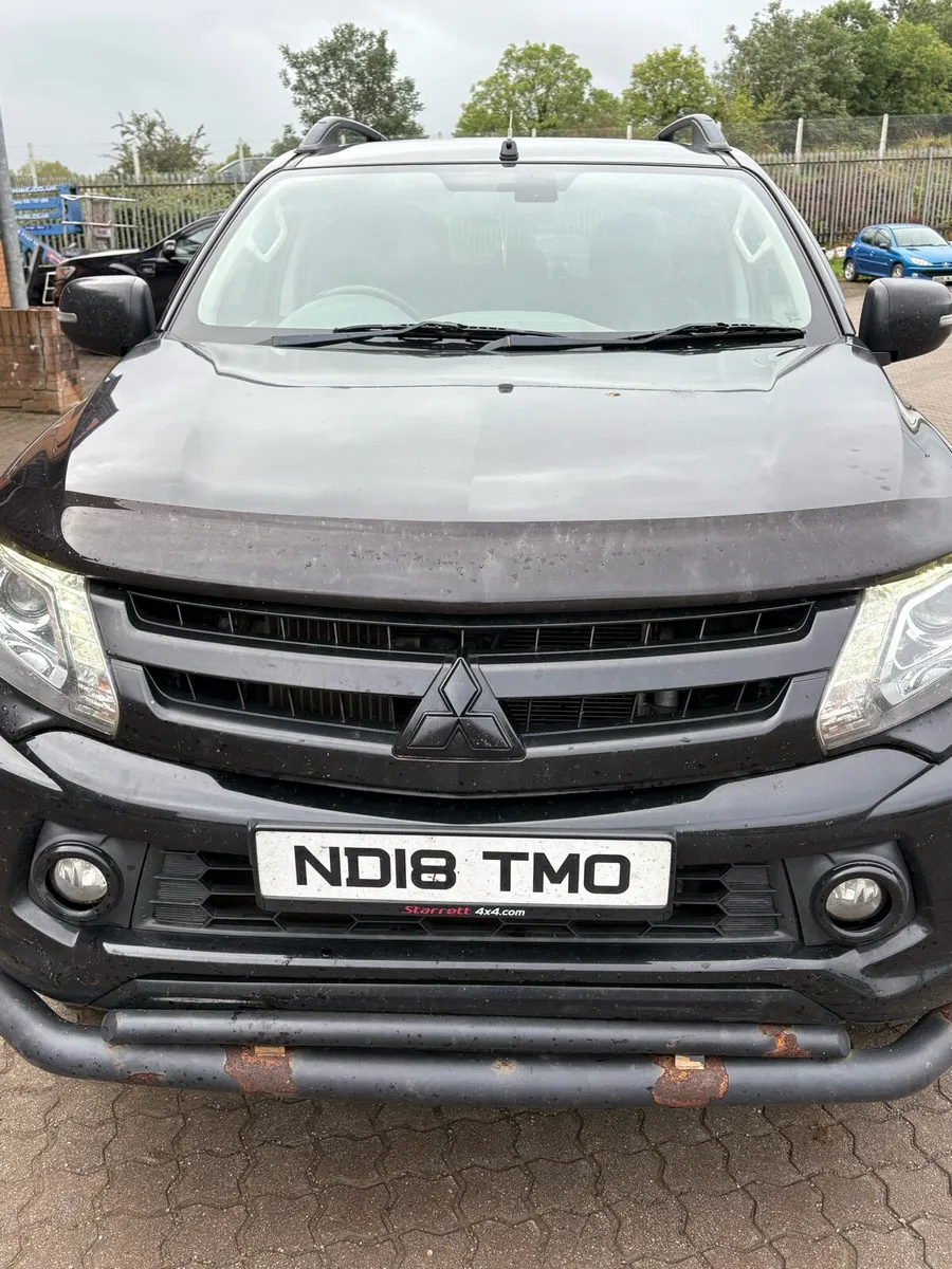 Mitsubishi barbarian 2018 - Image 1