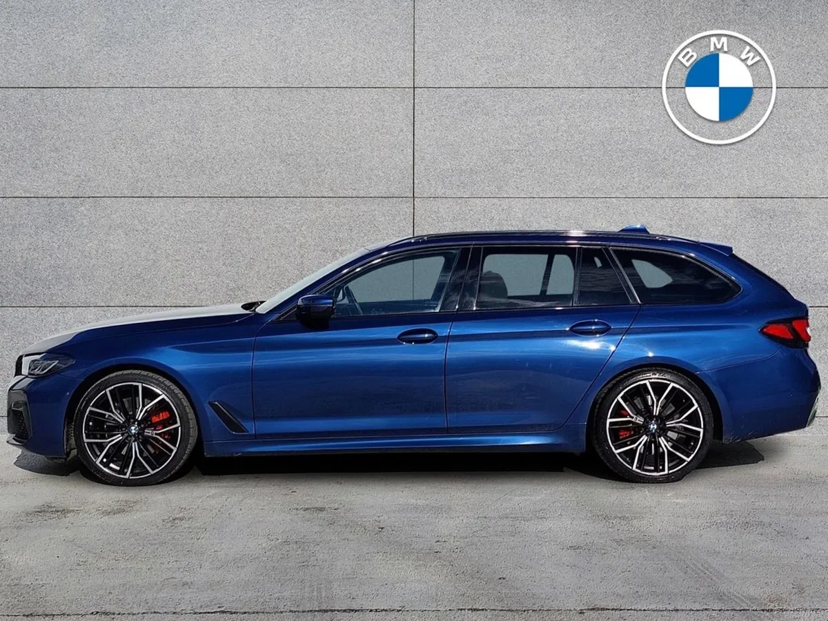 BMW 5 Series 520d M Sport Touring - Image 4