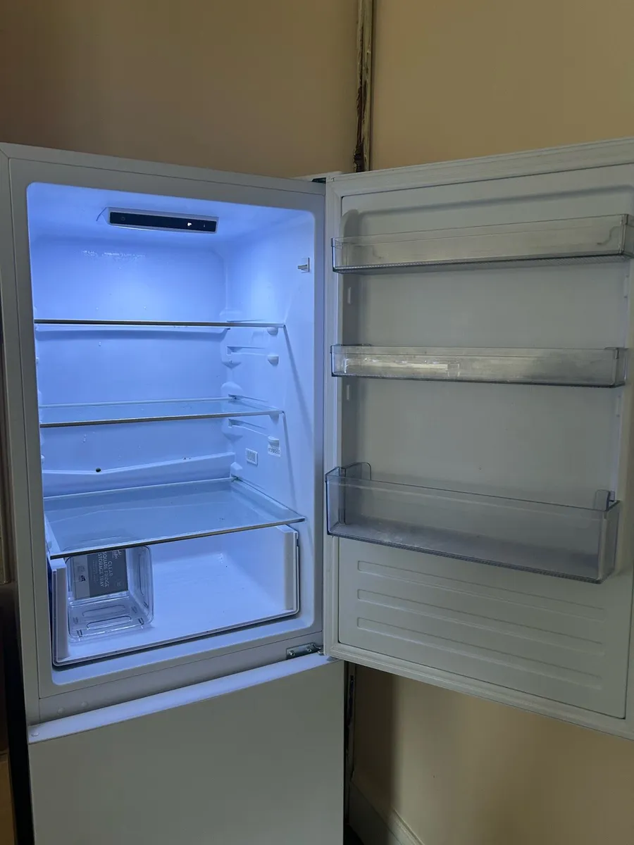Hoover fridge /freezer - Image 4