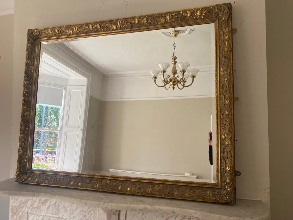 Over mantel vintage gilt mirror - Image 3