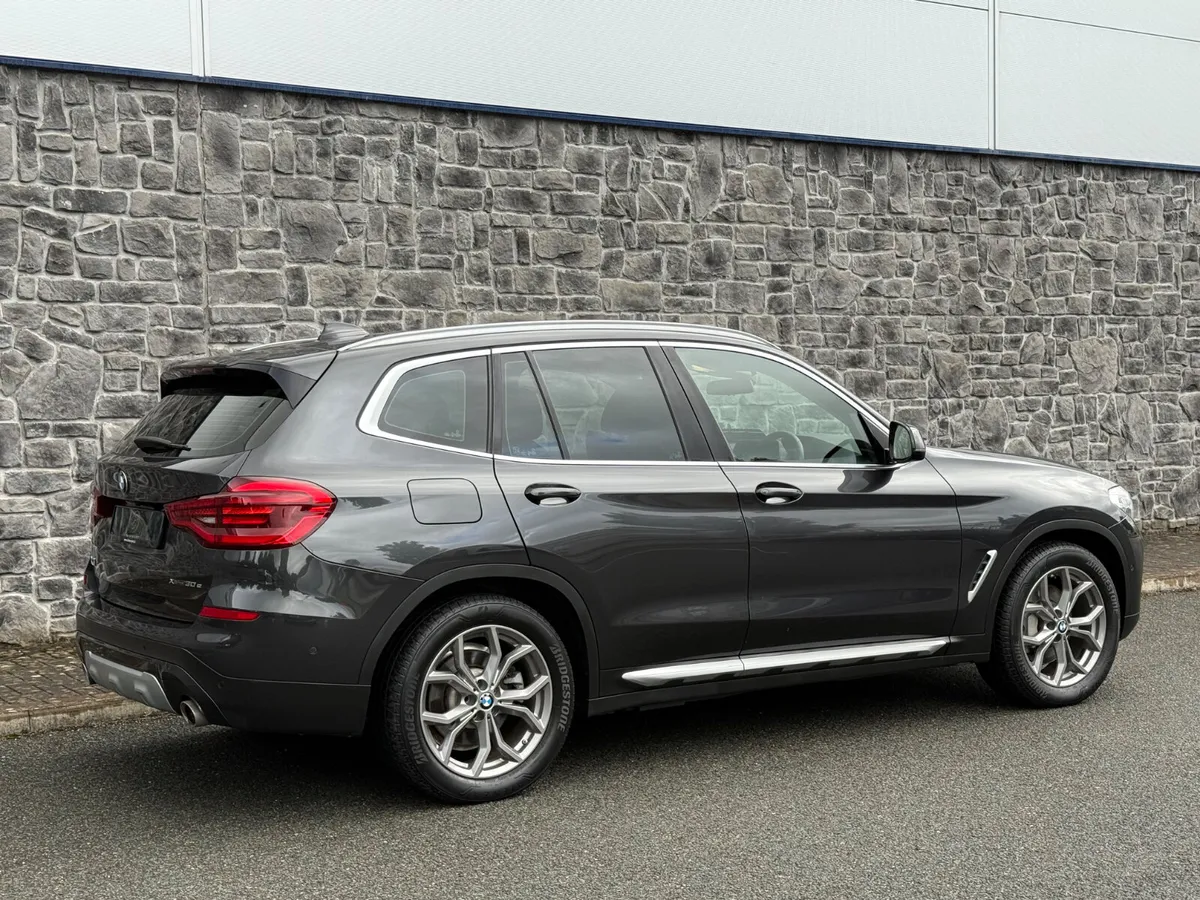 2021 BMW X3 X-Line X Drive 30e FSH - Image 3
