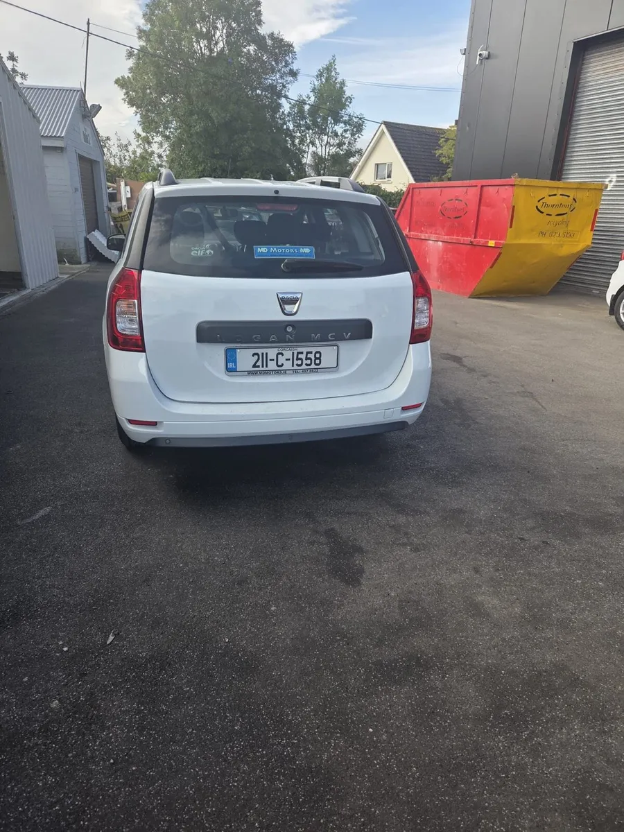 2021 Dacia Logan - Image 3