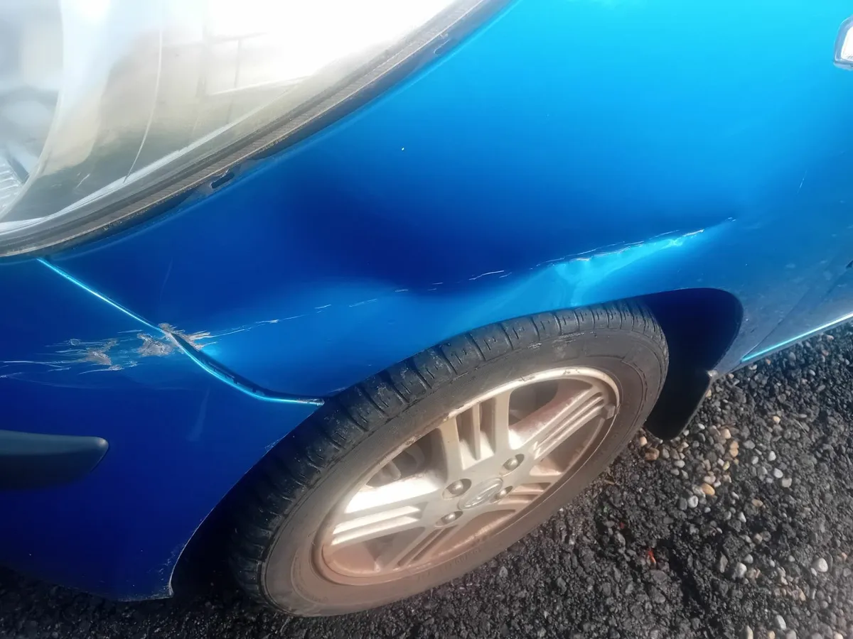 Hyundai i10 2010 - Image 4