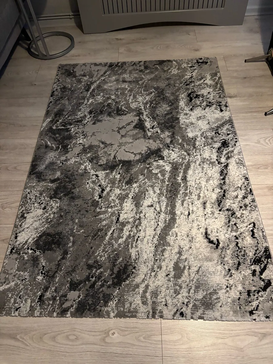 Rug - Image 2