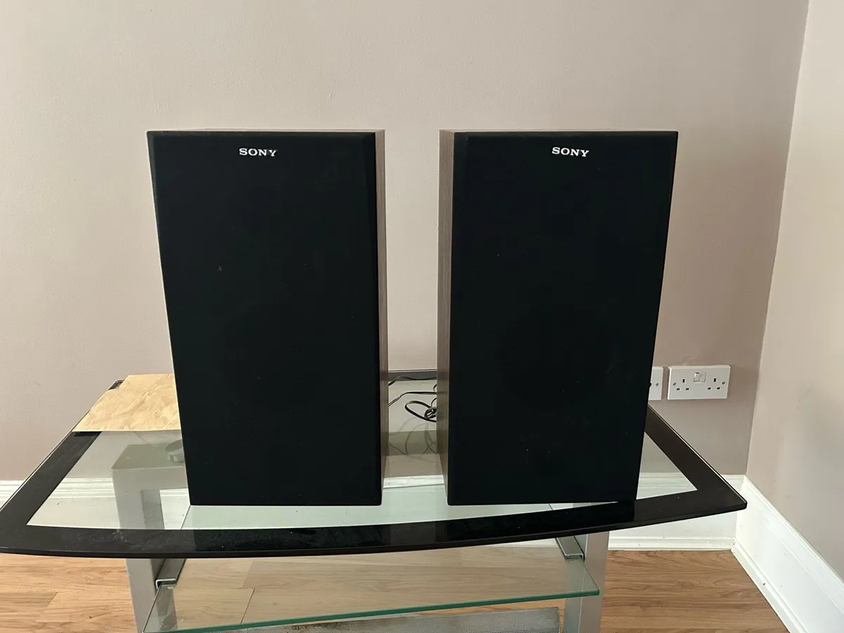 Sony antique speakers - Image 1