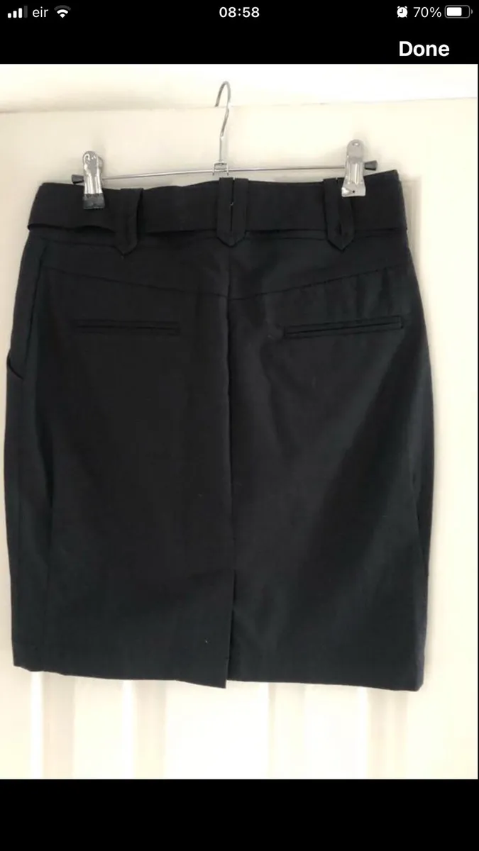 Ladies BNWT M&S skirt size 8 €20 - Image 2