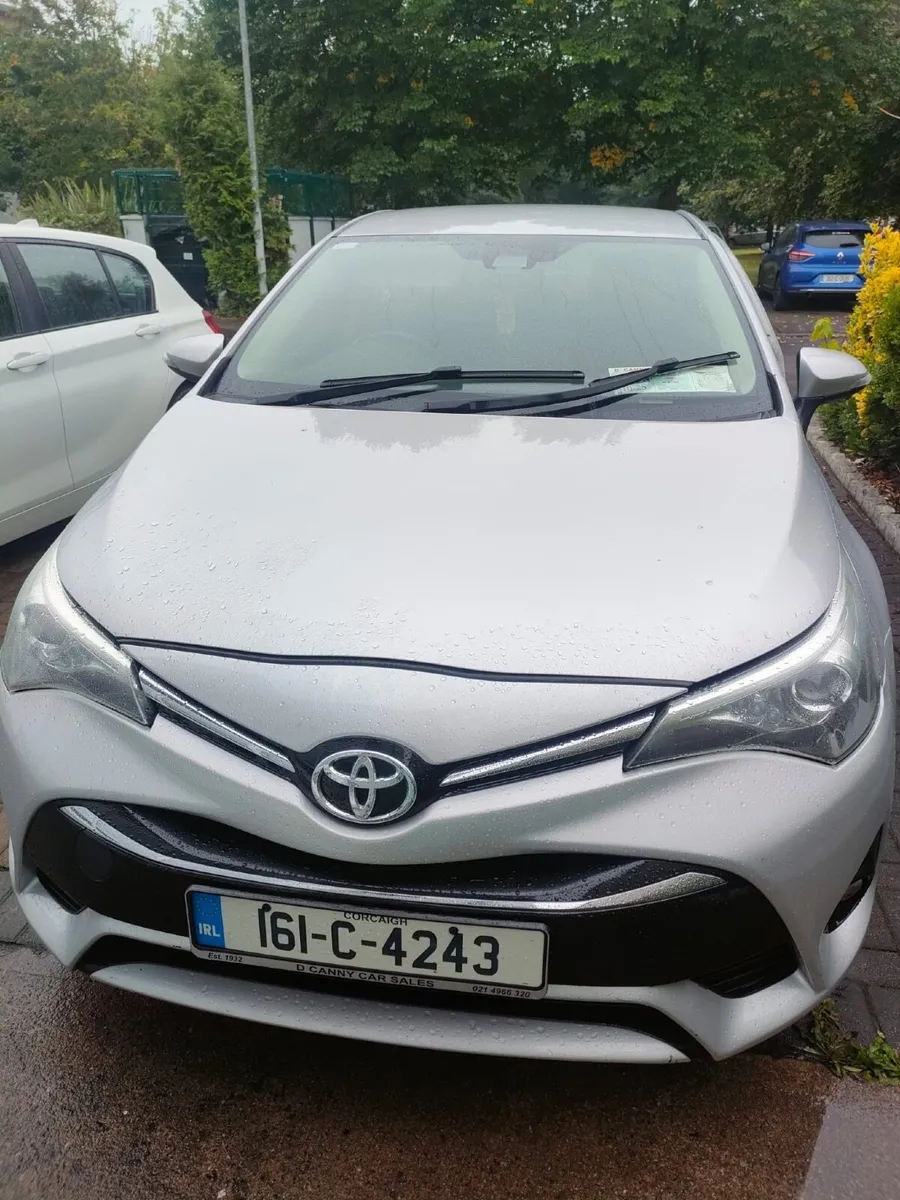 Toyota Avensis Luna 2016 - Image 4