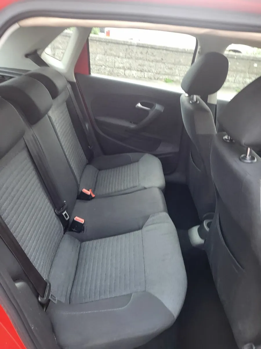 Volkswagen Polo 2010 - Image 4