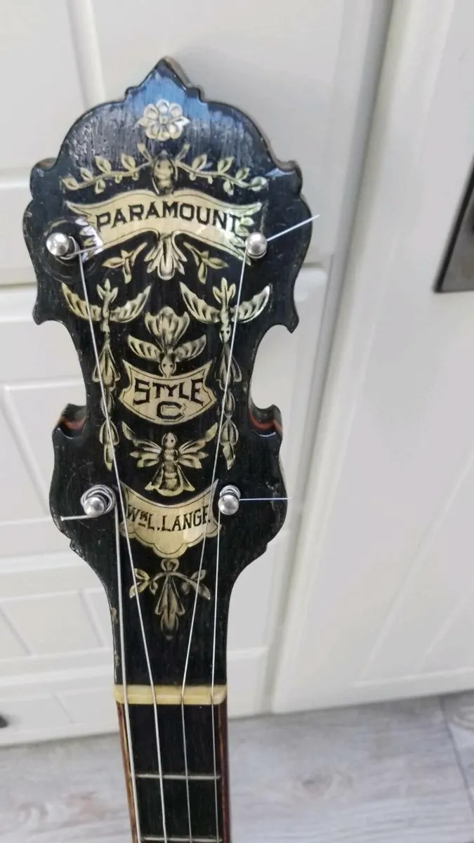 Paramount Banjo Style C - Image 1