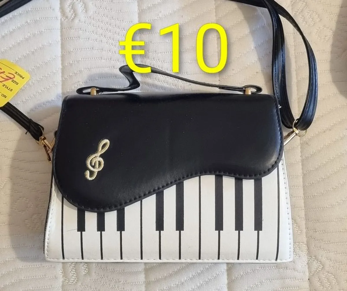Handbags - Image 4