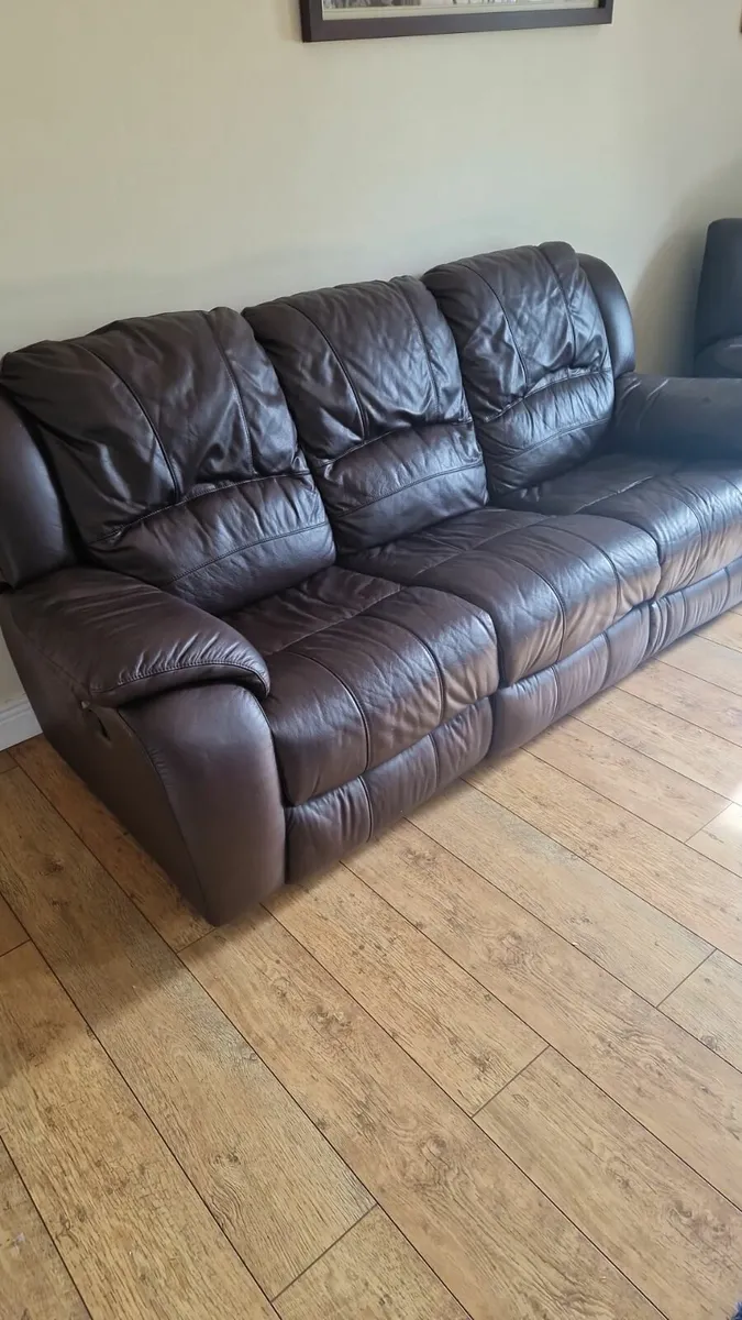 Sofa For Sale - Image 1